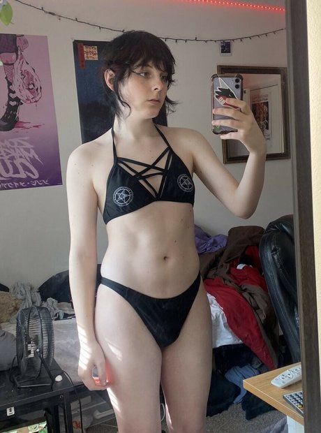 Ghostlovecraft onlyfans sexy