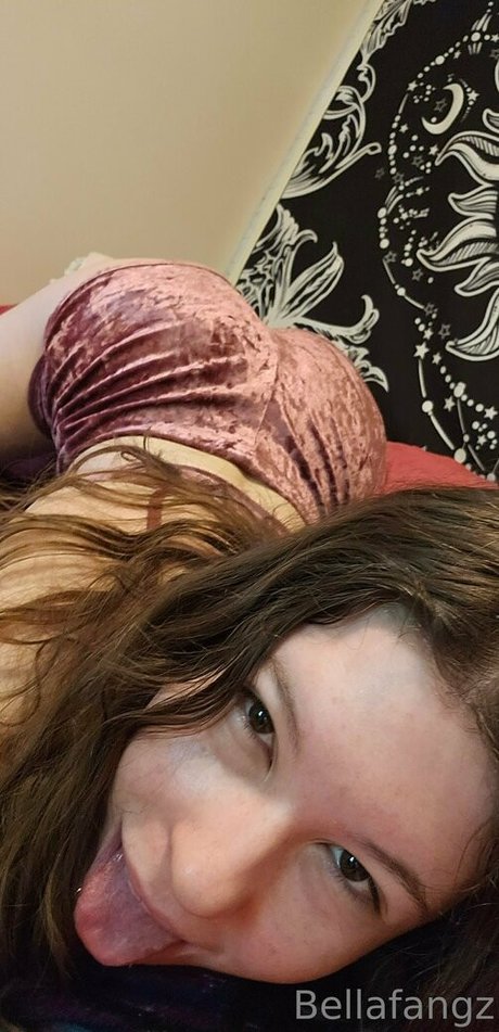 bellafangz on onlyfans