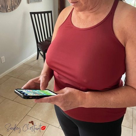 Smokey Chestnut porn onlyfans