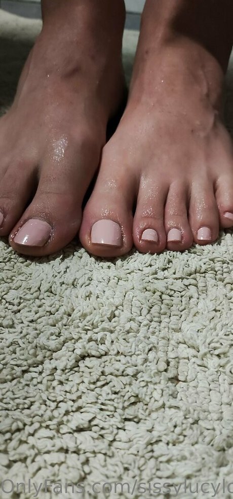 sissylucylove onlyfans leaked pics