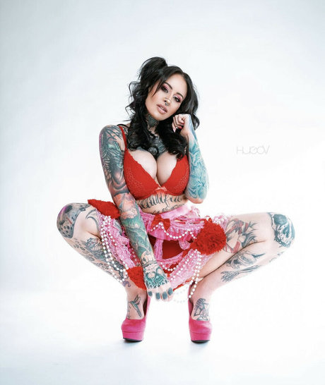 missamberjohnson onlyfans naked