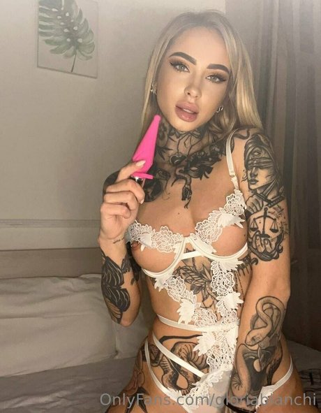 gloriabianchi nude on onlyfans