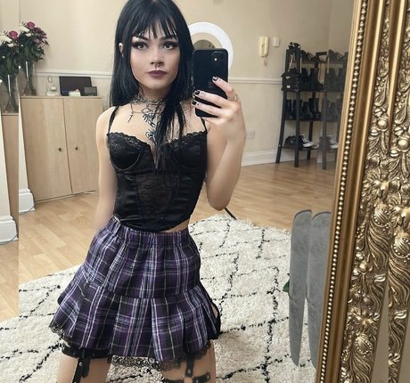 Portsmouth feet onlyfans