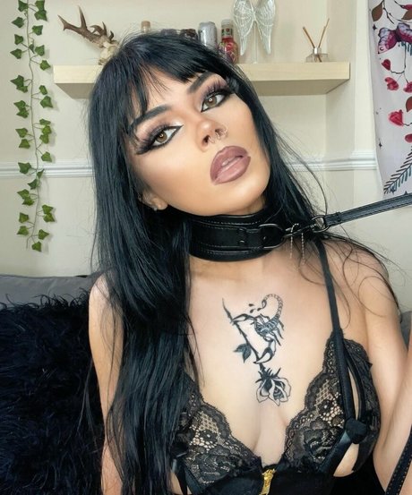 Portsmouth nude porn onlyfans