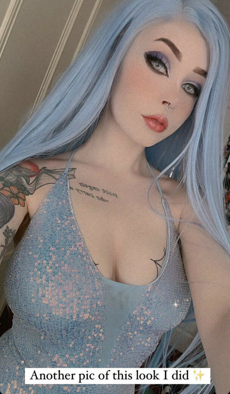 Ember Wolf onlyfans naked