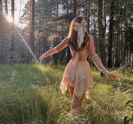 Foalfish strip onlyfans