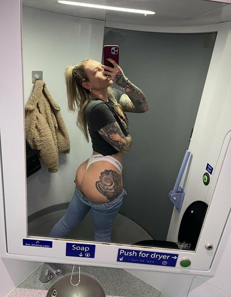 ava austen onlyfans leak xxx