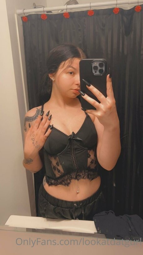 lookatdatgurl onlyfans porn leak
