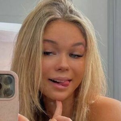 Catherine Belle onlyfans leaks.