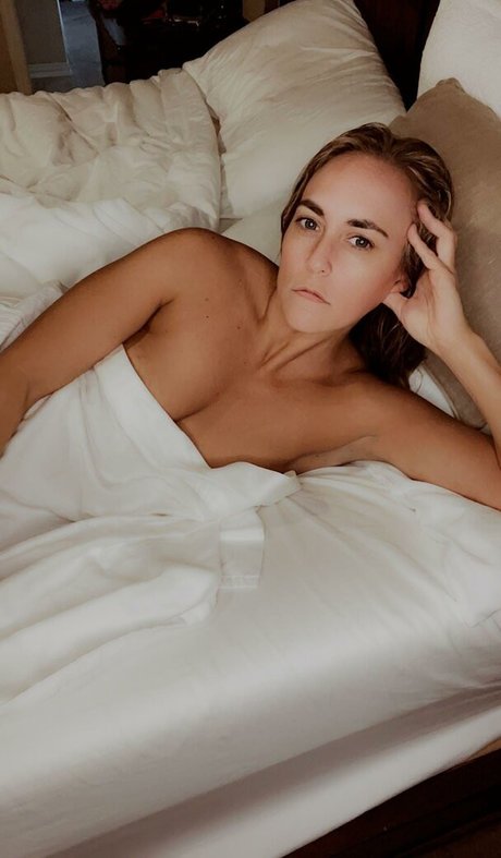 BikiniSquats onlyfans sextape