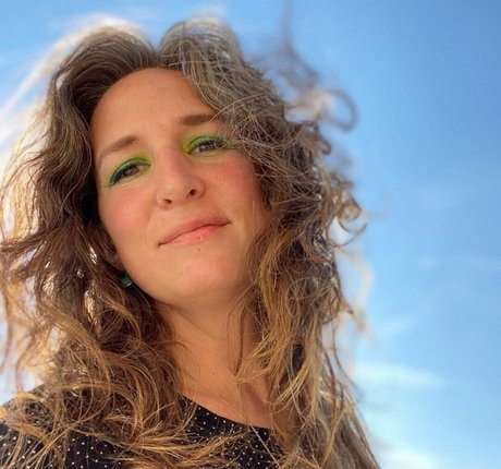 Laineymarie tits onlyfans