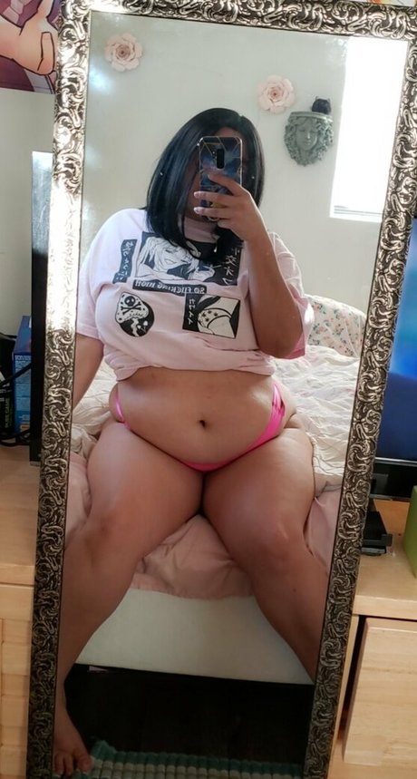 peekscalymedusa onlyfans public photos