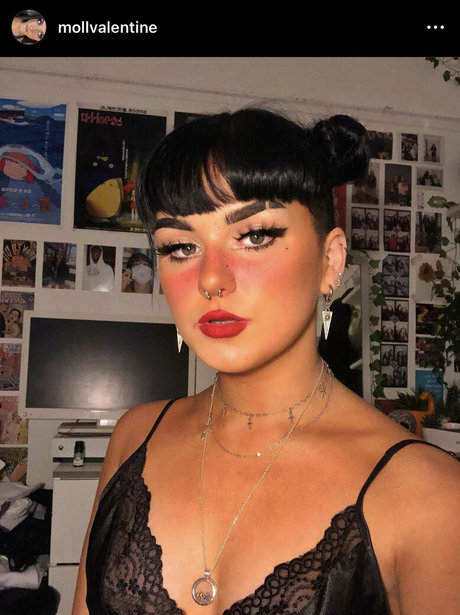 Moll Valentine onlyfans nude leaks