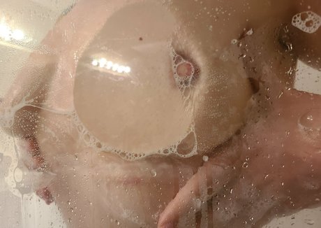 actualgoodgirl on onlyfans