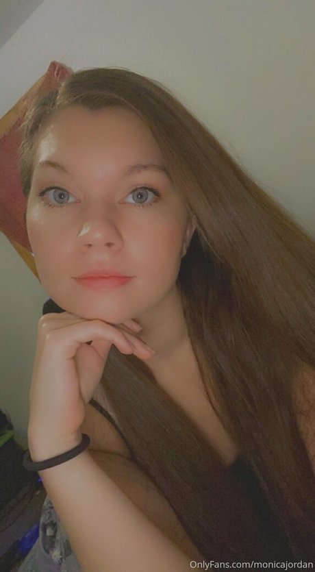 monicajordan onlyfans pics