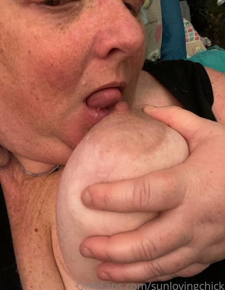 sunlovingchick naked onlyfans pics