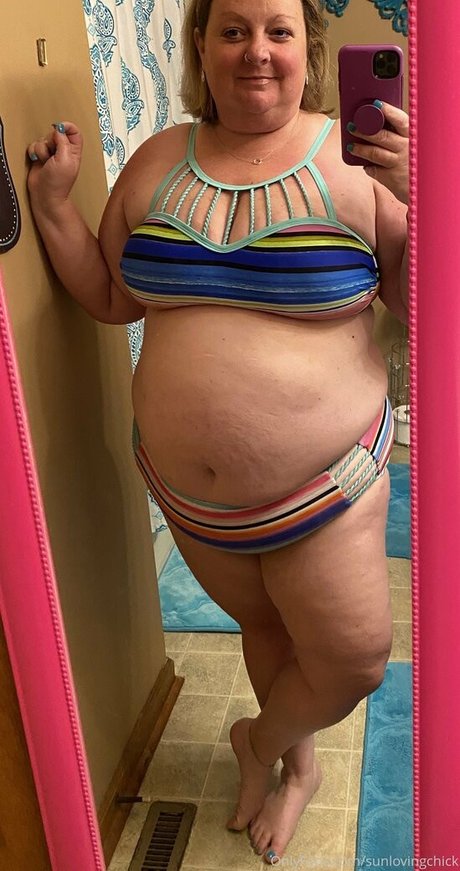 sunlovingchick onlyfans free content