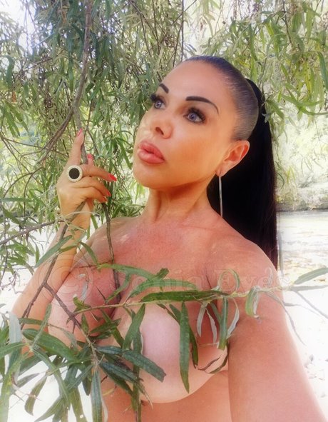 soniaeyes onlyfans porn leak