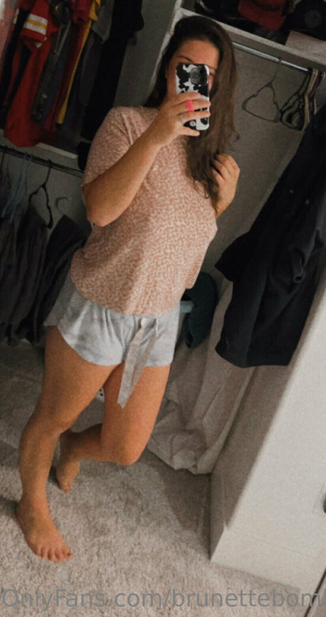 brunettebombshell13 ass onlyfans