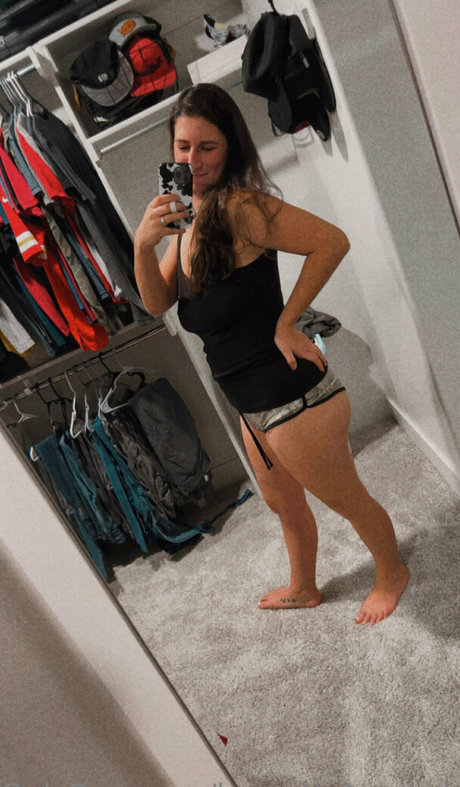 brunettebombshell13 sexy onlyfans