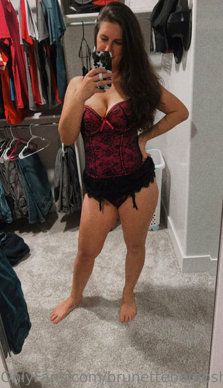 brunettebombshell13 naked leaked onlyfans