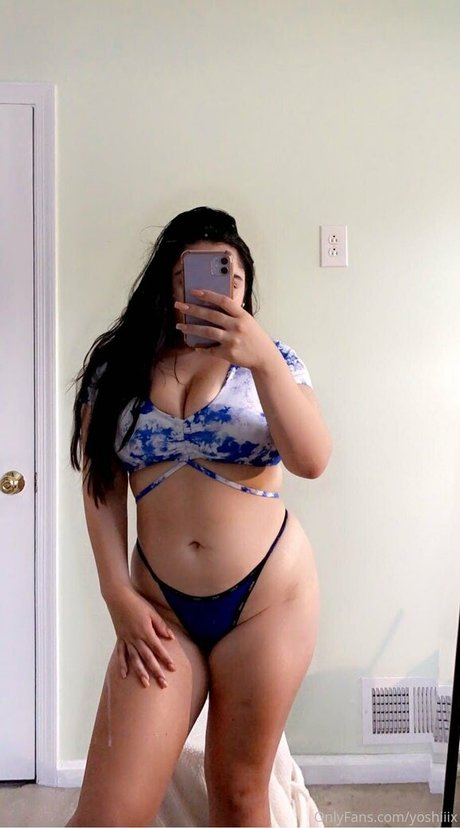 yoshiiix onlyfans picture