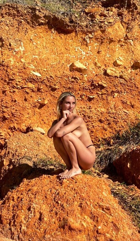 Belzzzzy naked onlyfans