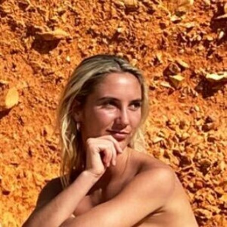 Belzzzzy onlyfans posts