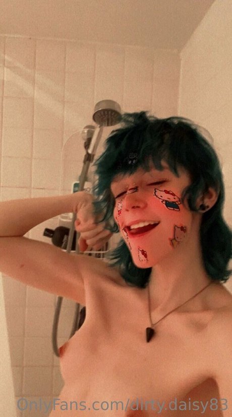Dirty daisy83 onlyfans star