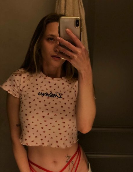 Dina Lewd nudes onlyfans leak