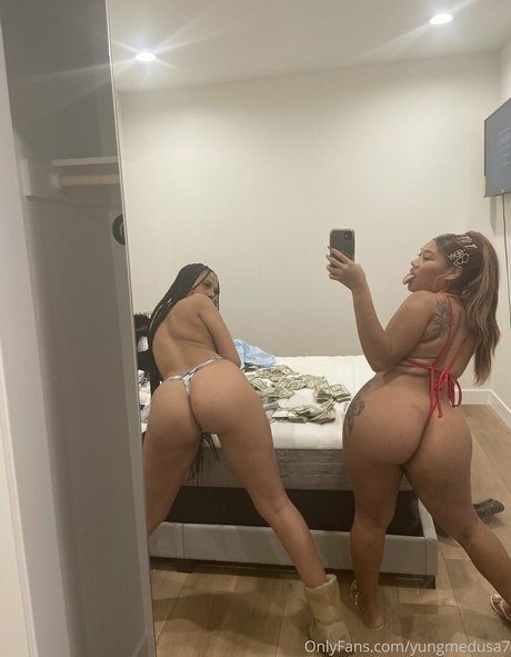 yungmedusa7 onlyfans porno