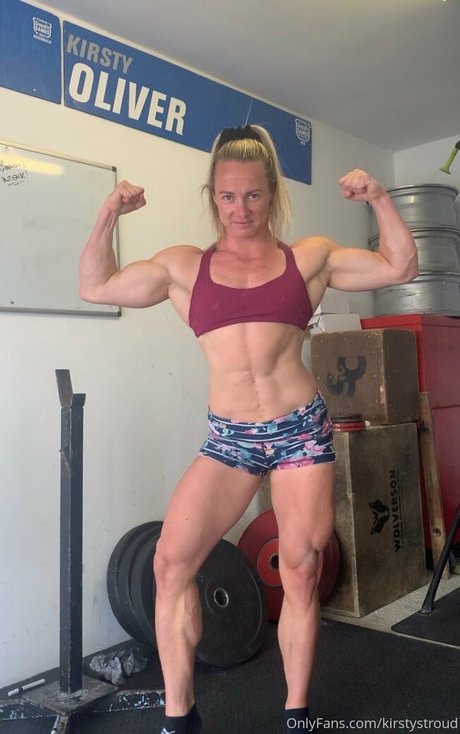 musclegirl31 topless onlyfans