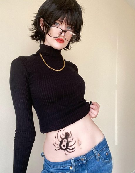 HazelFig onlyfans model photo