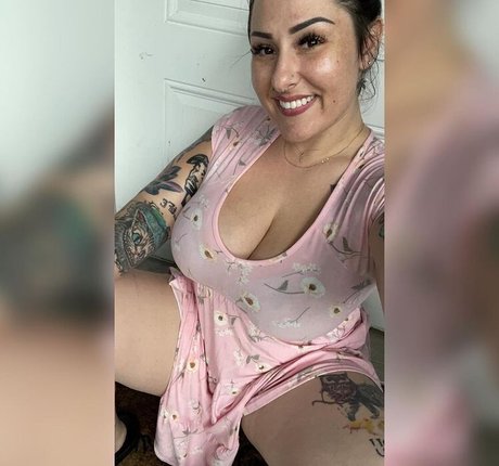 Theoamilf onlyfans naked pics