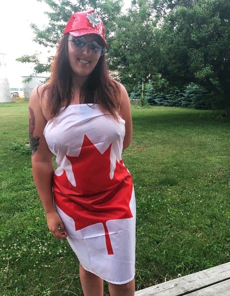 Theoamilf naked onlyfans pics