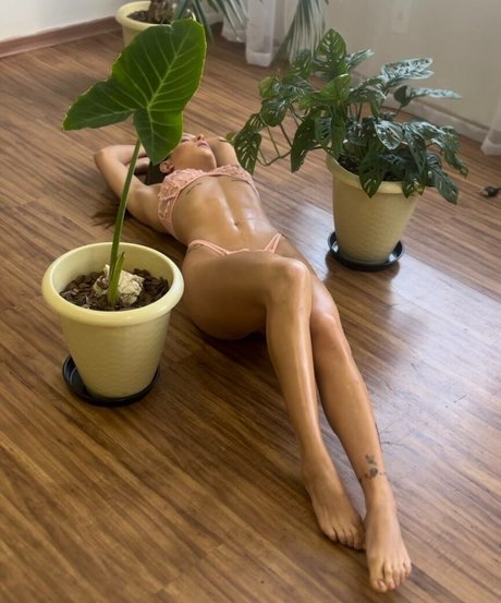 Mandinha onlyfans topless