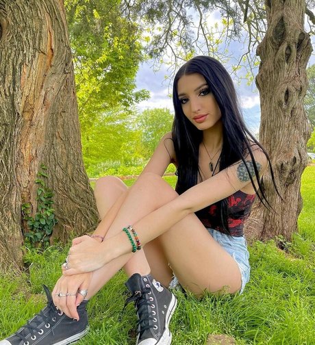 Alison Rainer leaked onlyfans pics