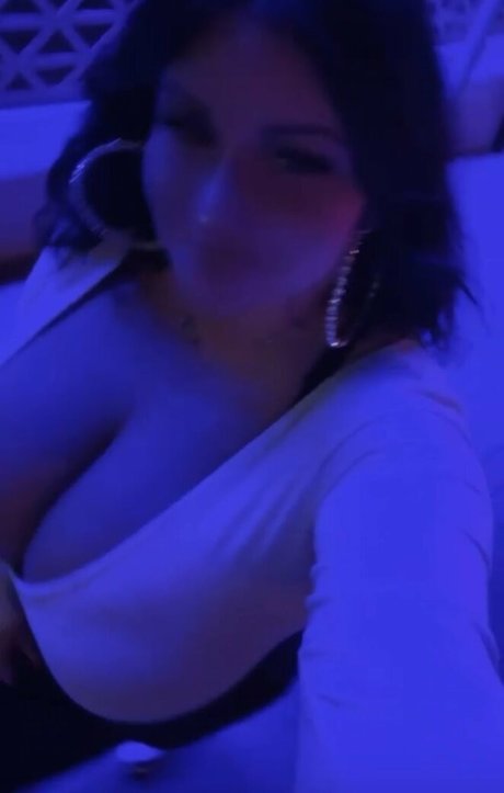 Mila Pink onlyfans leaked tits