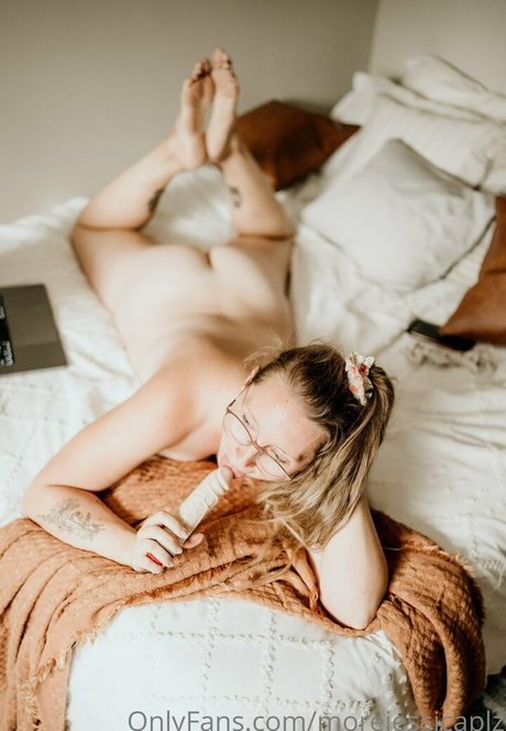 morejessicaplzfree onlyfans naked leak