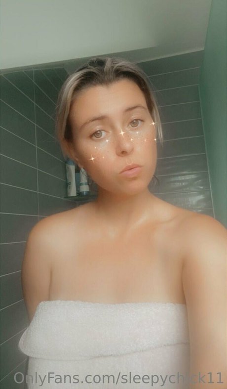 sleepychick11 onlyfans nude leak
