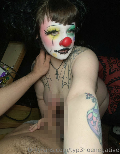 typ3hoenegative en onlyfans