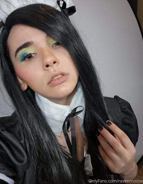 ravenmoore onlyfans.