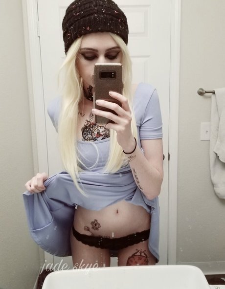 Jade Skye onlyfans leajs