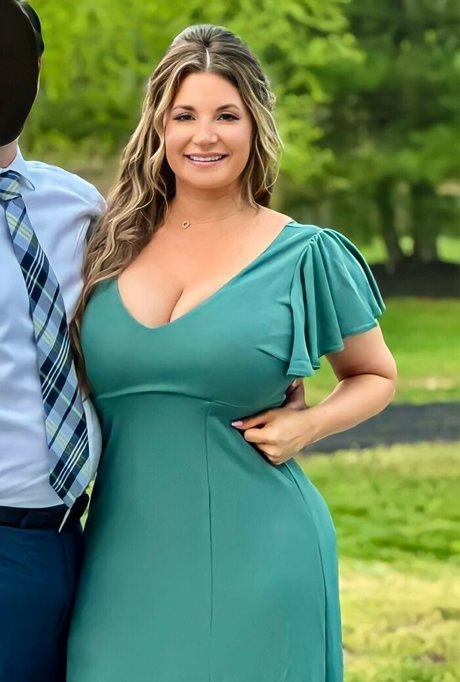 Ashley Bridges only fans leaks porn