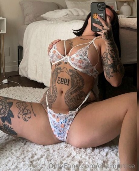 ChampagneRose only fans nude leaks