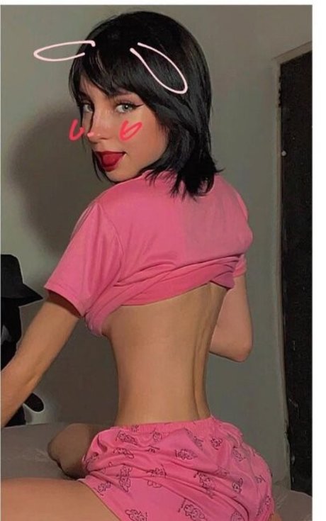 Valerya Salinas onlyfans leaked tits