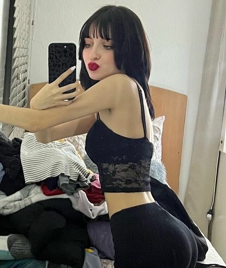 Valerya Salinas onlyfans naked porn