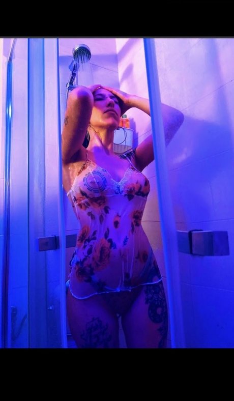 Missmushrooms naked only fans