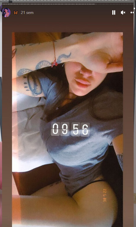 Vicky Massironi onlyfans leaks porn