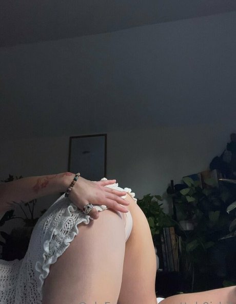 Prettyb0ishit onlyfans strip